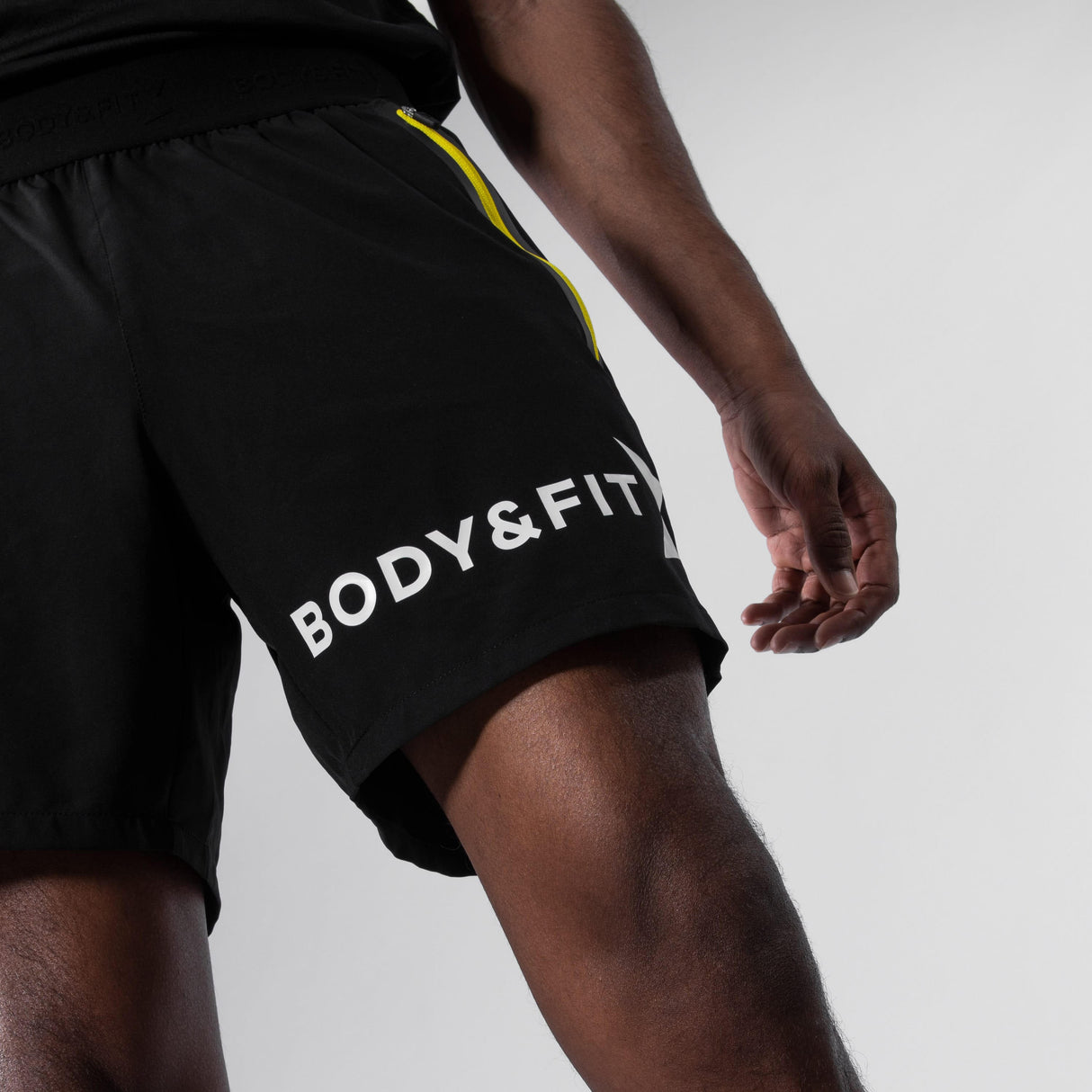 Perfection movement Short